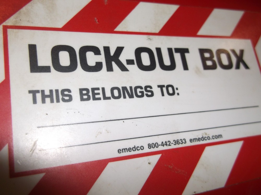 EMEDCO TALB4 PORTABLE GROUP LOCK BOX (845)