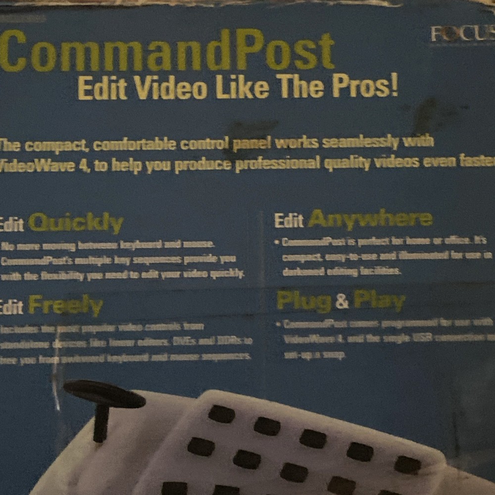 Vintage VIDEOWAVE COMMANDPOST PC & Web Video Editor Version 4.0/NEW/Unused