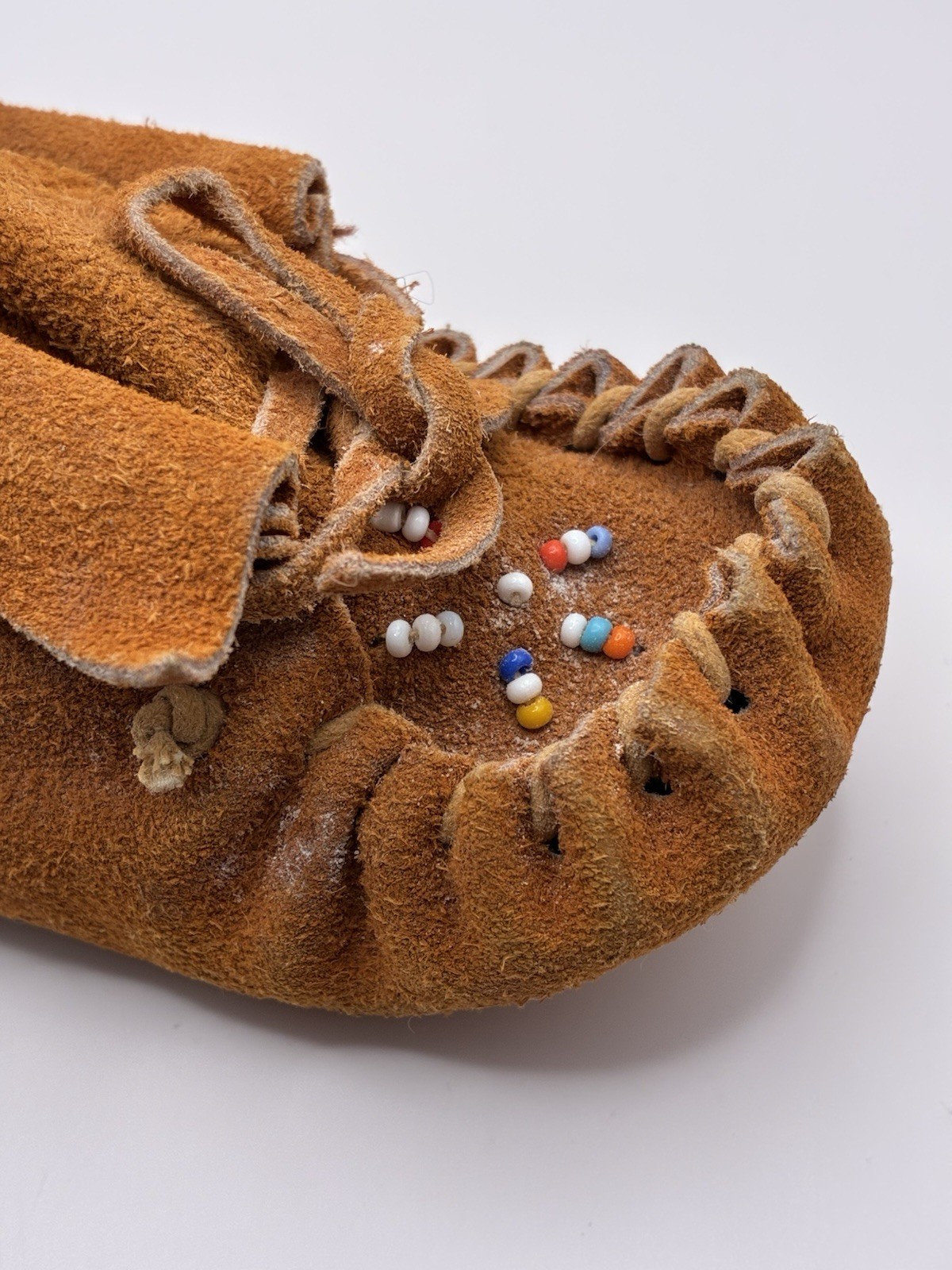 Antique 1960s–70s Handmade Suede Leather Beaded Moccasins Baby Toddler