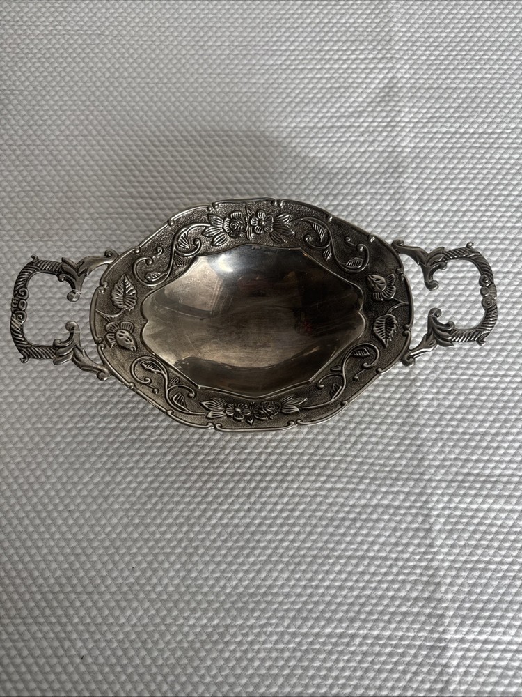 Studio Silversmiths Silver Plated Floral Footed Oblong Candy Trinket Dish