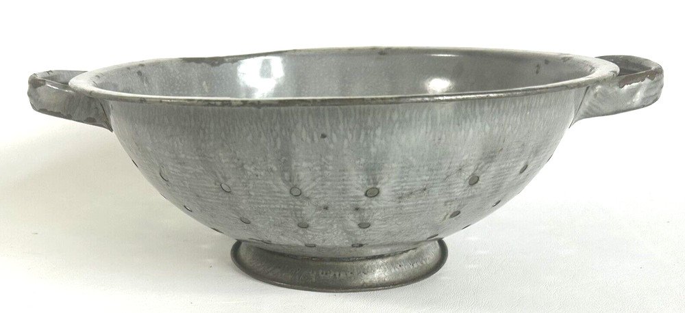 Vintage Rustic 10" Footed Enamelware Colander Strainer Farmhouse