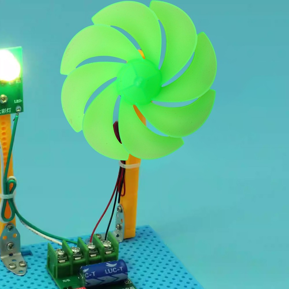 Lightweight and Robust 2pcs Fan Blades for Educational Wind Power Experiments