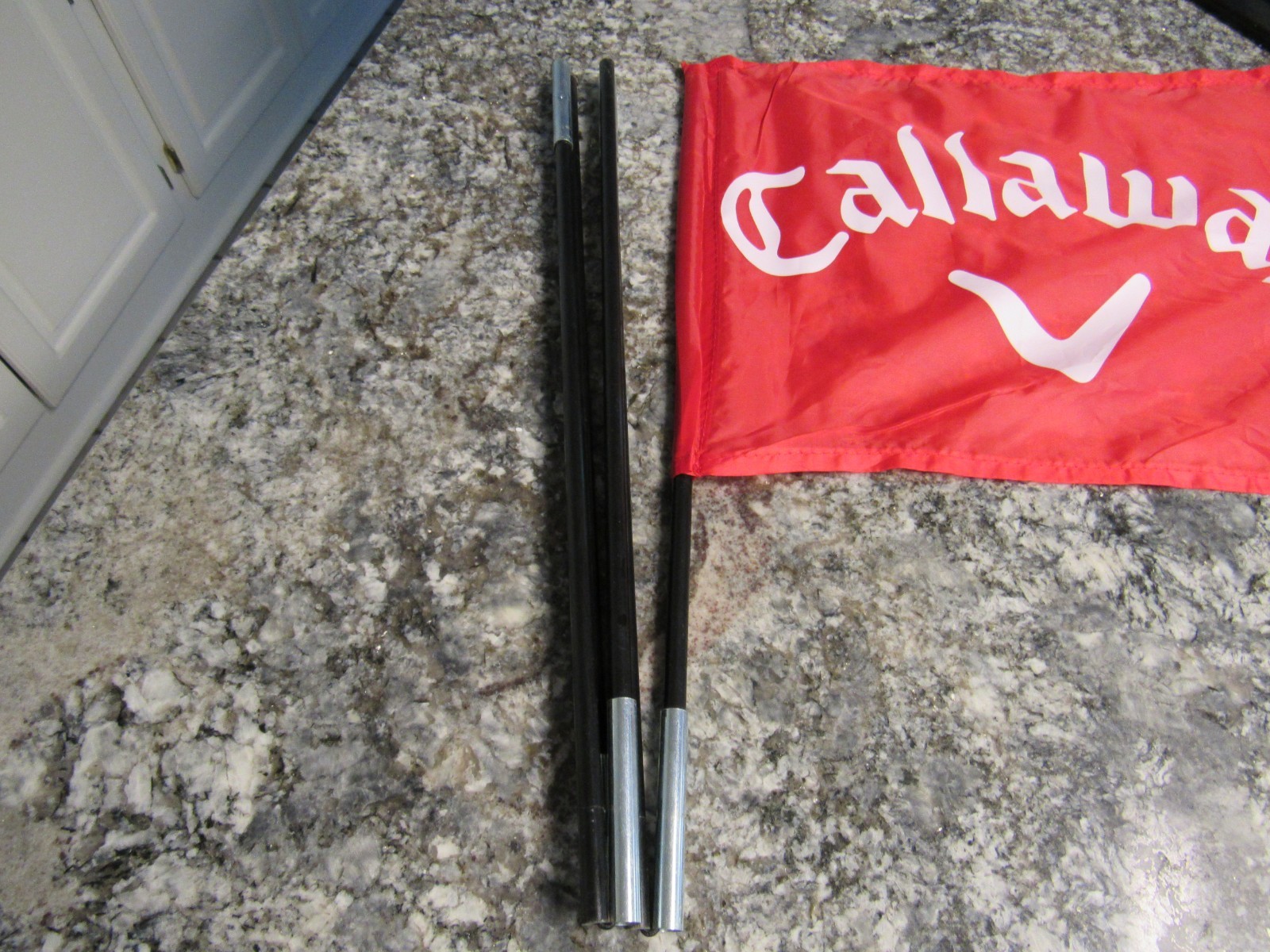 Brand New Callaway Backyard Driving Range Golf Flags For Yard 6.5 Ft. 15 "X 11"