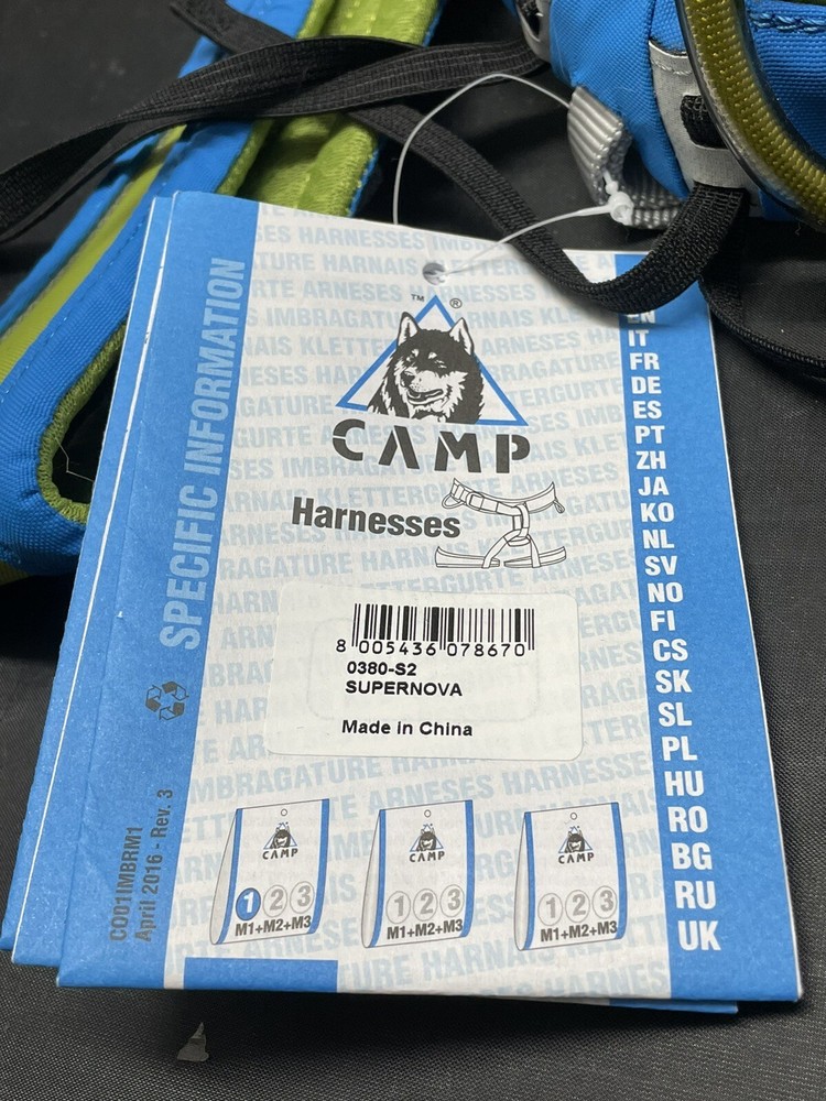 CAMP Supernova Climbing Harness Size Small NEW