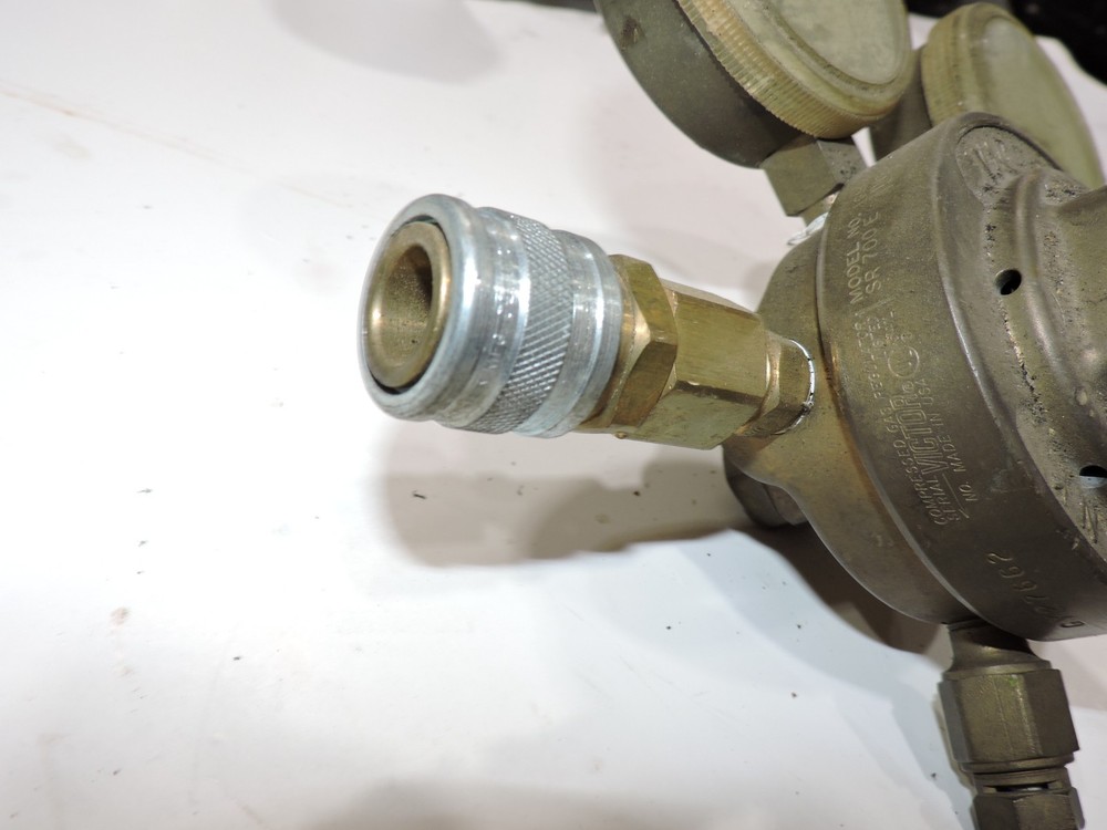 Victor® High flow regulator single outlet Nice