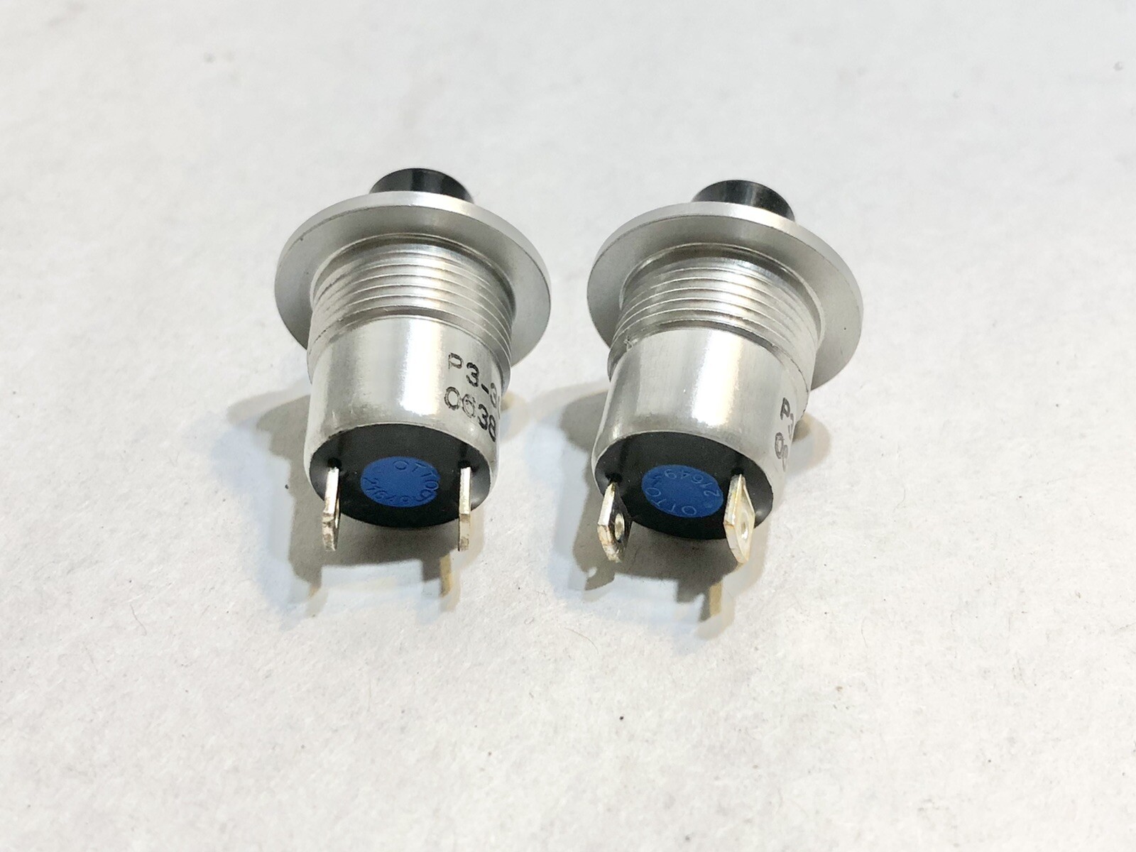 (qty=2) P3-30128 pushbutton switches