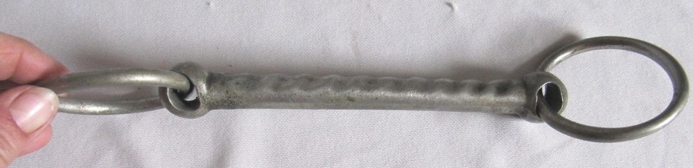 Draft Horse 5.5" LOOSE O-RING SNAFFLE BIT STRAIGHT BAR TEXTURED ONE SIDE
