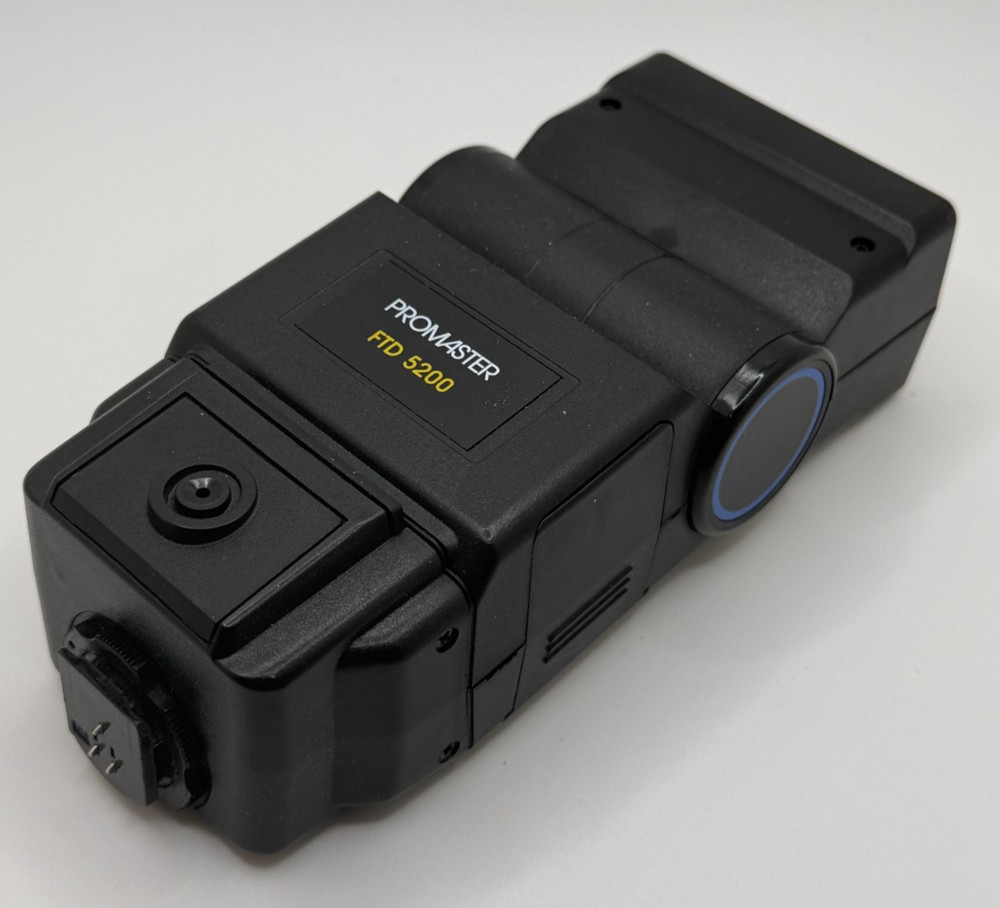 Promaster FTD 5200 Camera Flash - DLSR and Film SLR - Untested