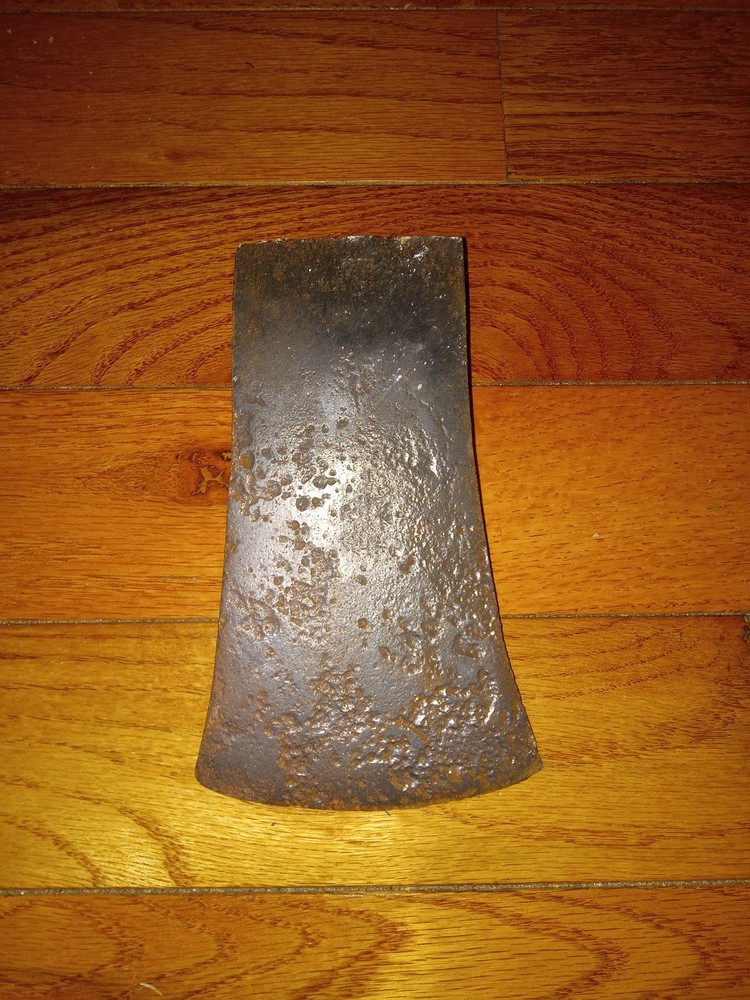 Vintage Unmarked Single Bit Axe Head To use Or Restore