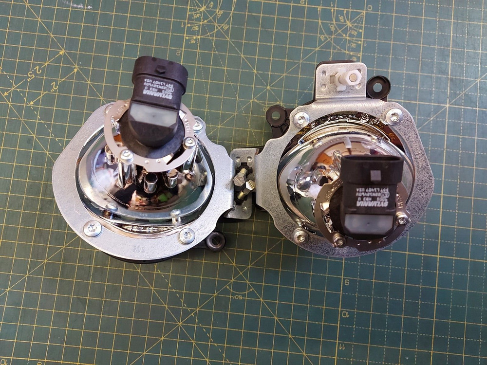 CAN-AM SPYDER LEFT & RIGHT LOW BEAM ASSEMBLY OEM