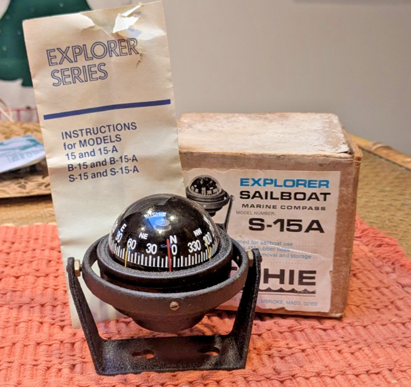 NOS RITCHIE EXPLORER SAILBOAT S15A  COMPASS