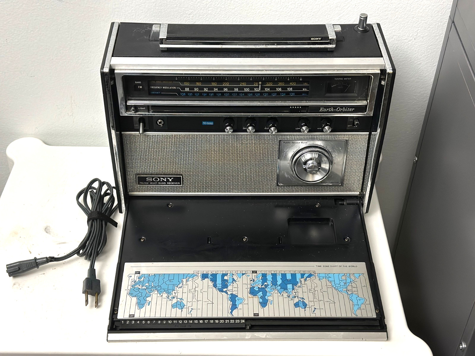 SONY 10Band Receiver AM/FM/AIR/PSB/LW/SW 1-5/BFO Model CRF-5100 , Tested/Works..