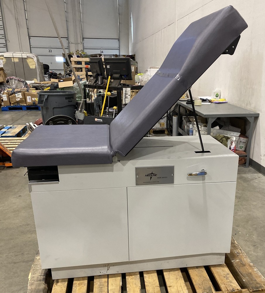 Medline Basic Exam Table W/ Stirrups 2 Drawers Gray MDR300701