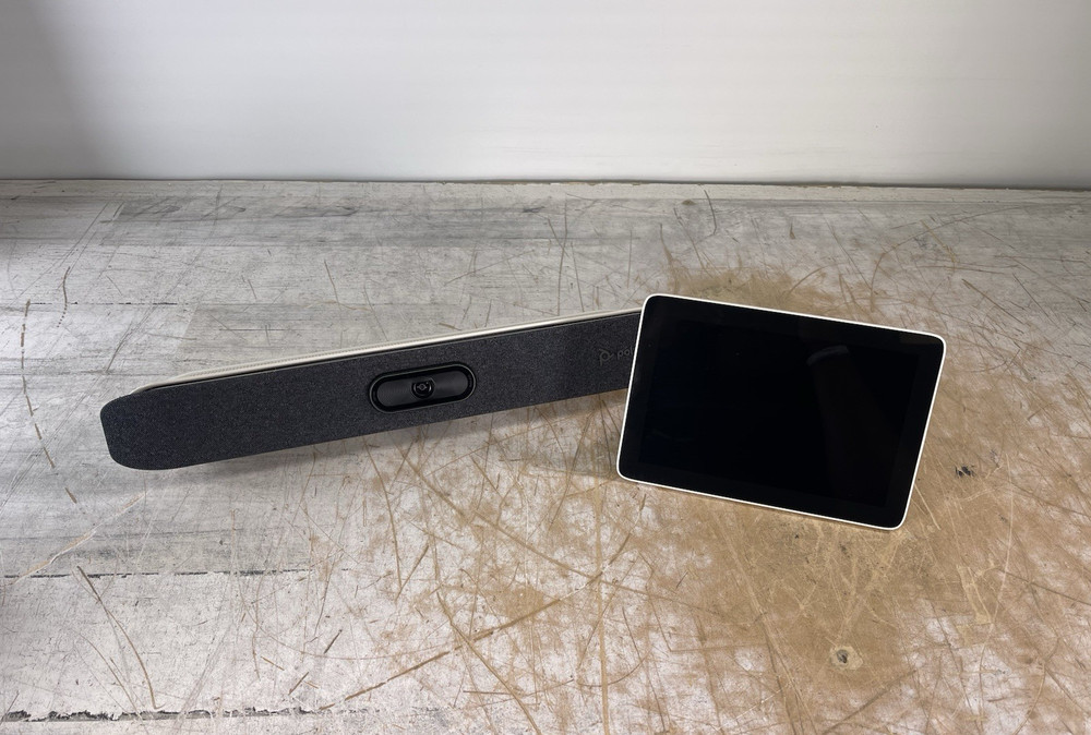 POLY STUDIO X30 ALL-IN-ONE VIDEO BAR W/ TC8 TOUCH CONTROLLER