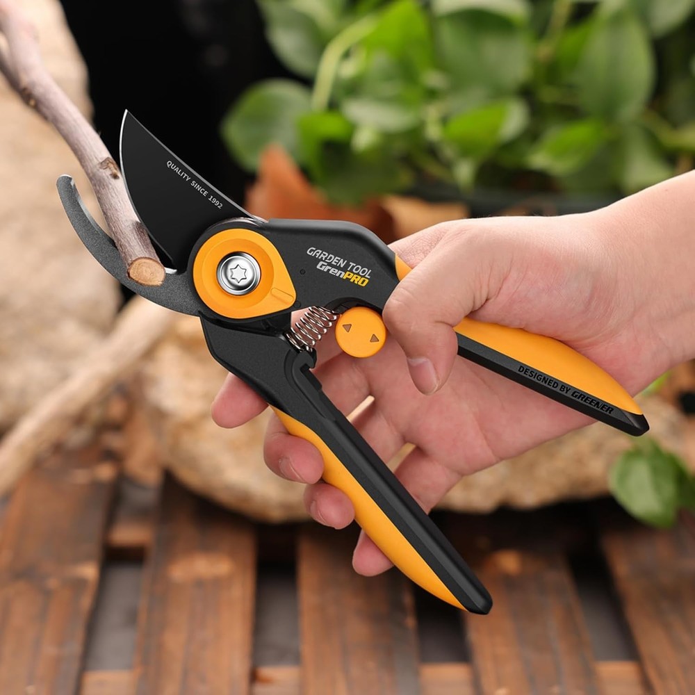 Rust-Resistant Bypass Pruning Shears - Adjustable Dual-Grip & Easy Handling