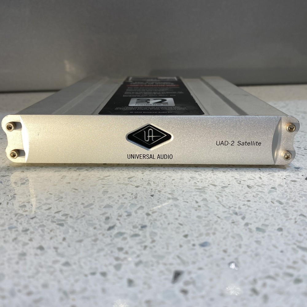 Universal Audio UAD-2 Satellite DUO Core Firewire 800/400 DSP Accelerator+ PS