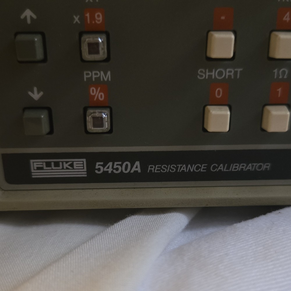 Fluke 5450A Process Calibrator