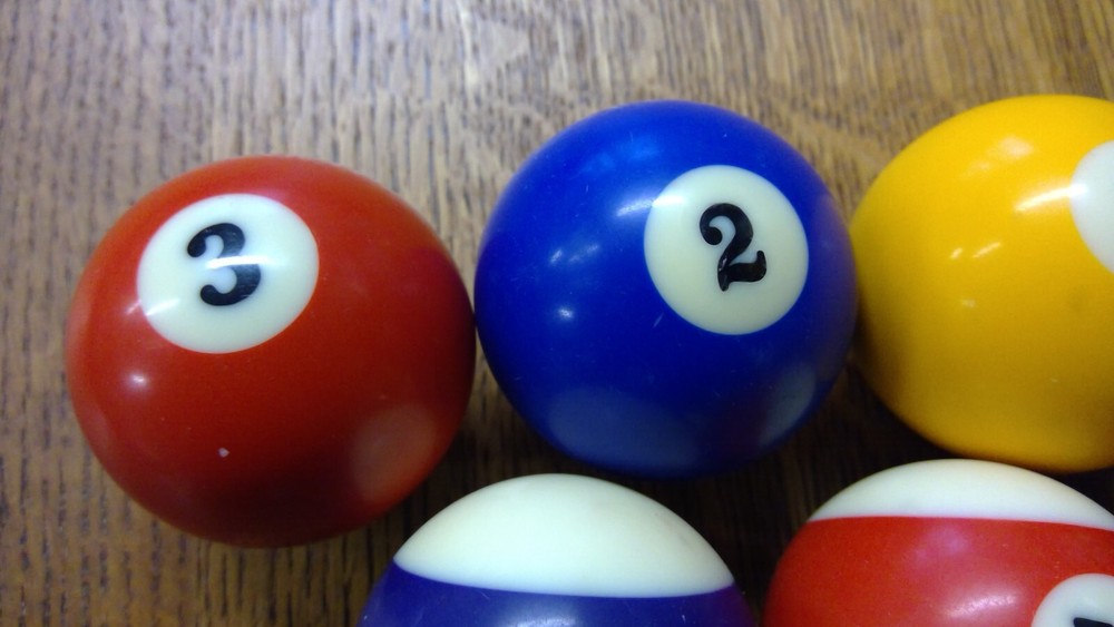 Complete Set Standard 2 1/4" Pool/Billiard Balls