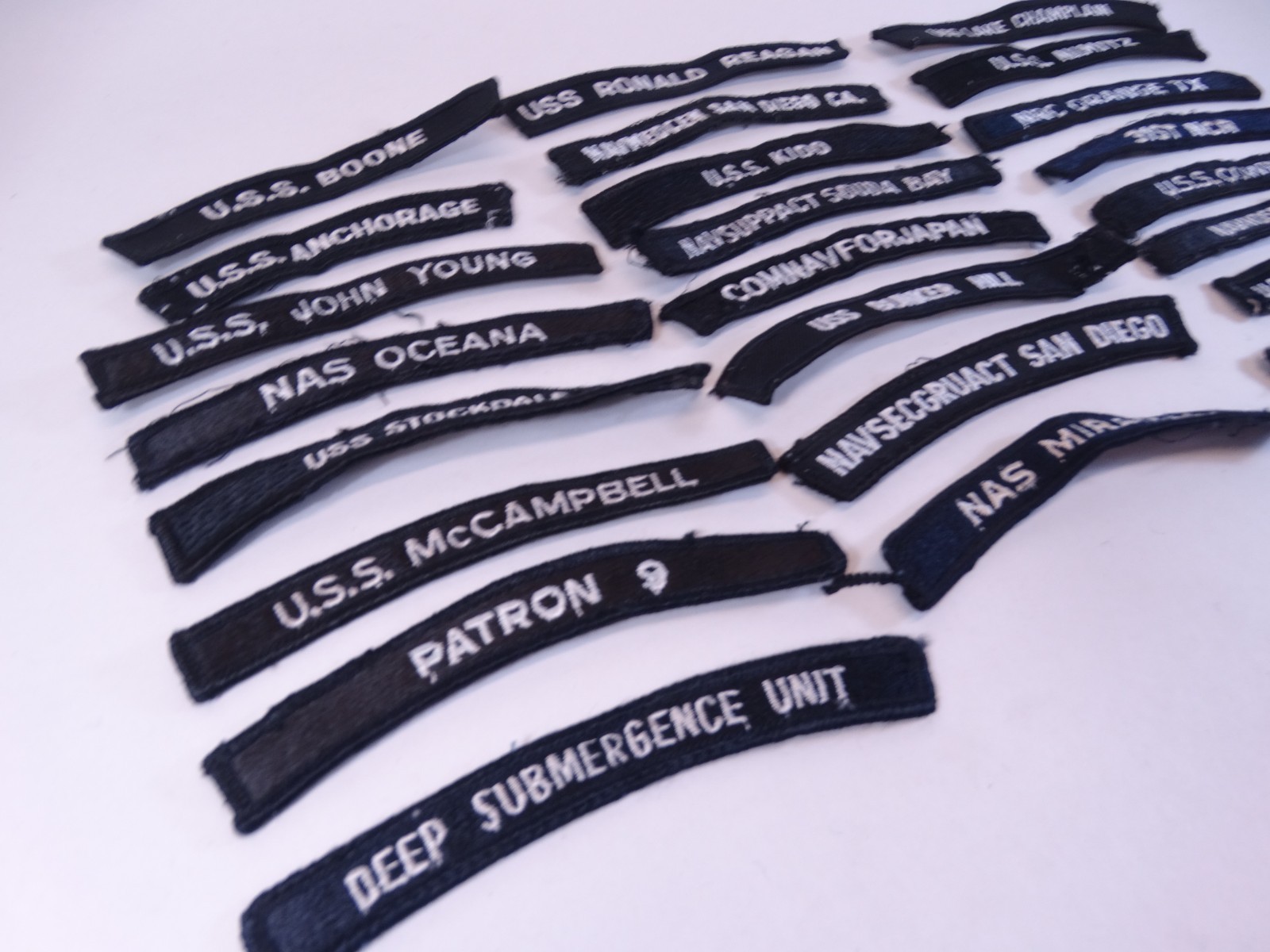 Lot of 24 - US NAVY SHOULDER STRIP TAB Rocker Patches USS Military USA America