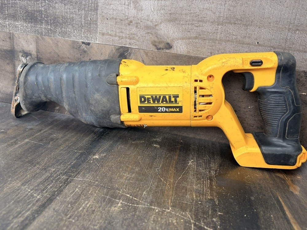 DEWALT DCS381B 20V Variable Speed Reciprocating Saw (Bare Tool) (CP2018620)
