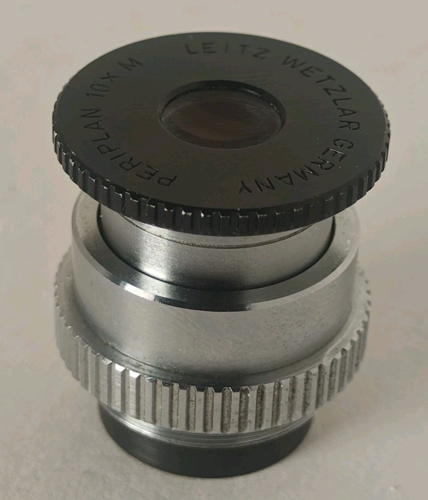 LEITZ WETZLAR GERMANY PERIPLAN  10X M  MICROSCOPE EYEPIECE VINTAGE