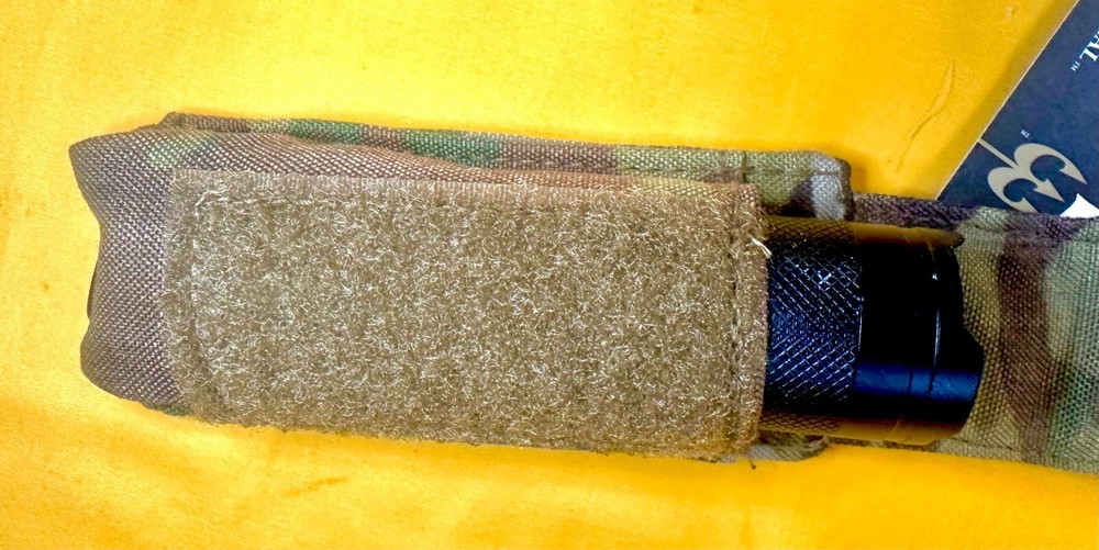 Crye Tactical Molle Flashlight Pouch Torch Carry Case Single Magazine Pouch