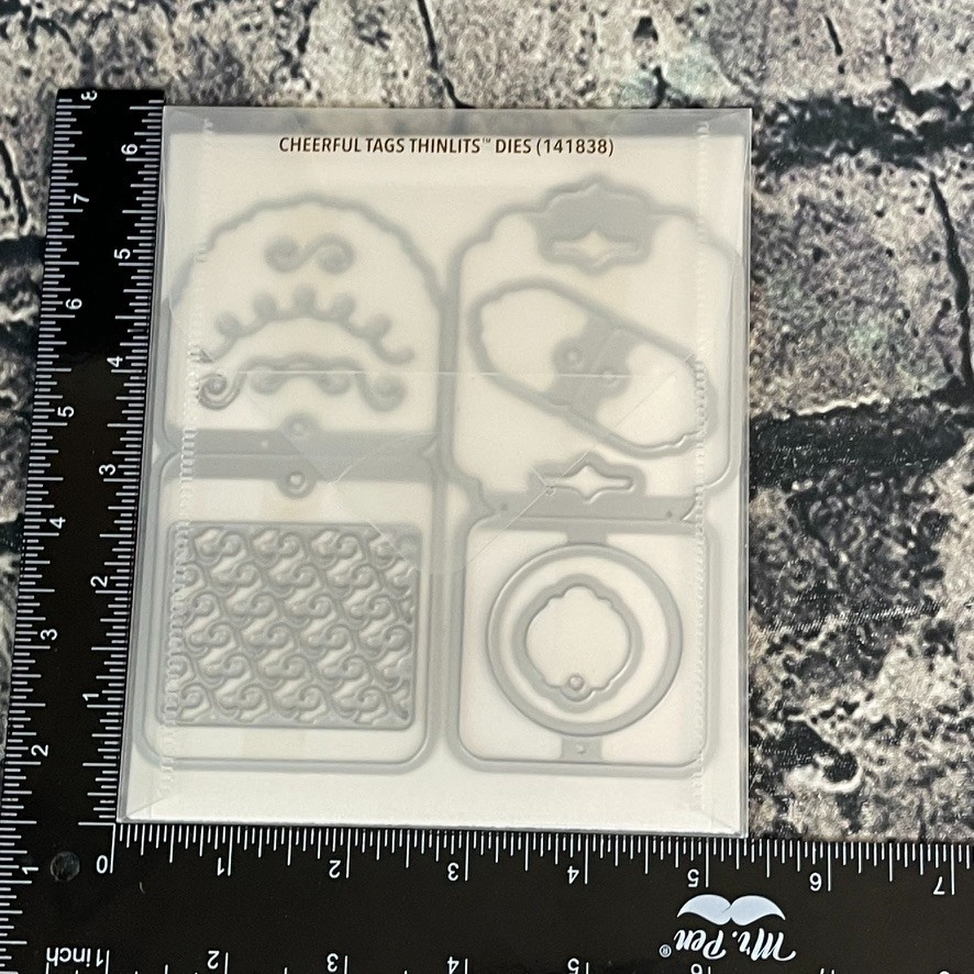 Stampin Up Sizzix CHEERFUL TAGS Thinlits Dies Tag Labels Borders ￼