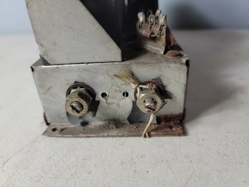 Vintage LEAR POWER SUPPLY UNIT MODEL VCA-2D untested