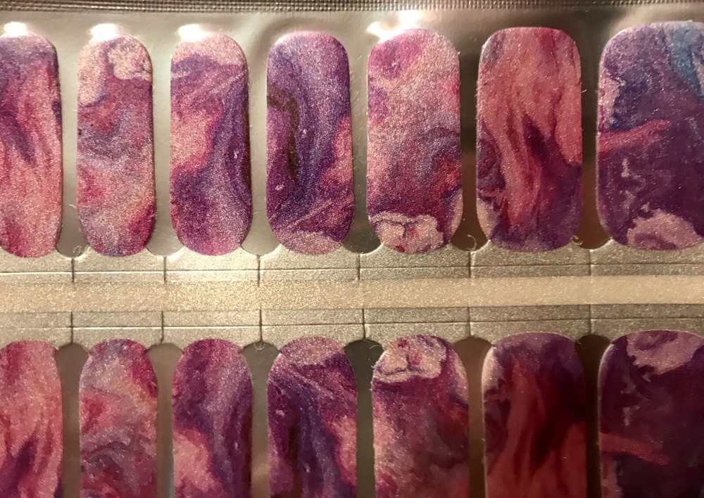 Color Nail Polish Strips, 16ct. Marbled 2. RESAD DESCRIPTION BELOW
