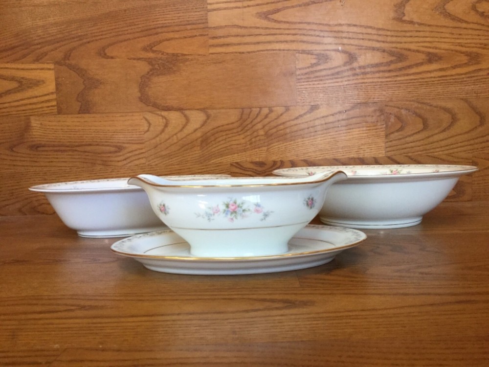 Noritake 6305 Barton Vegetable Serving Bowls (3 Pcs.) - Excellent