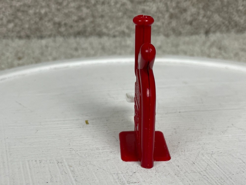 Vintage 2" Automatic Sewing Multipurpose Needle Threader Red