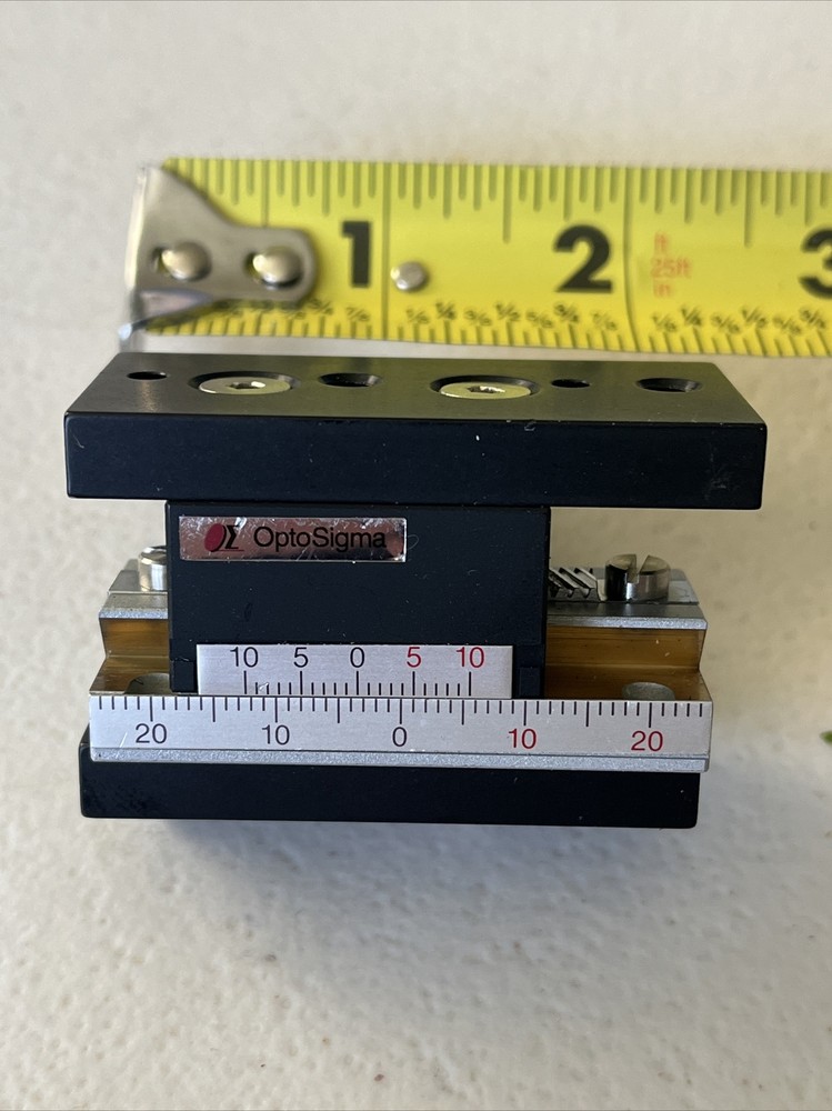 ^^ OPTOSIGMA STAGE New Old Stock