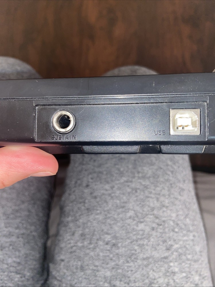 Midiplus AKM320 32-Note USB Midi Compact Mini Keyboard Controller