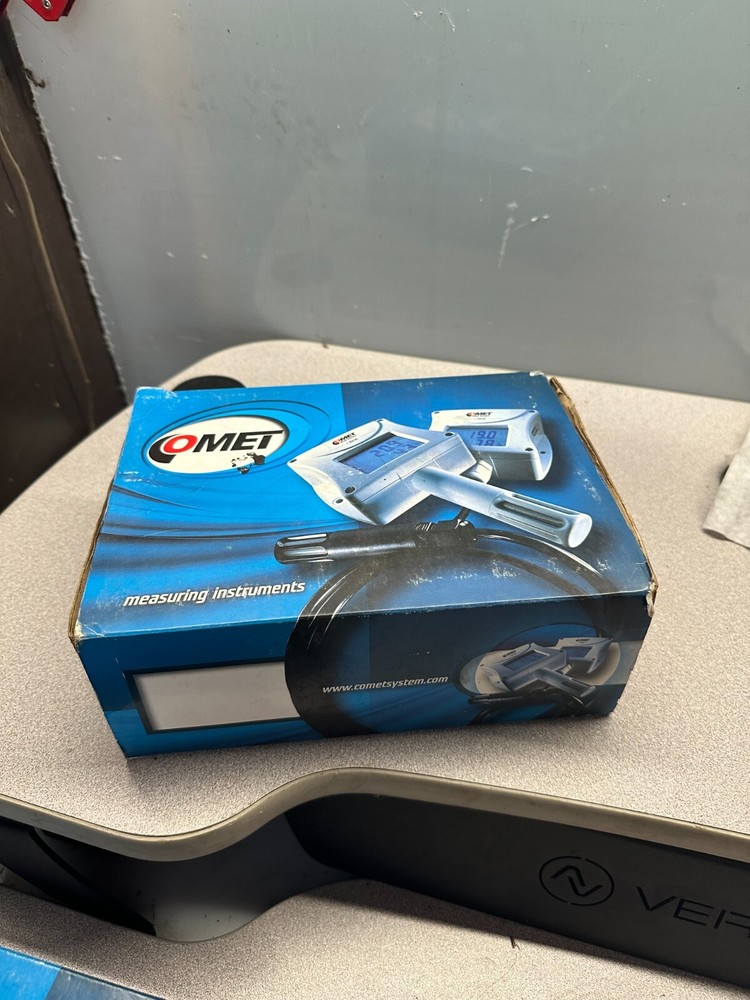 COMET T3111P TEMPERATURE HUMIDITY PROGRAMMABLE PROBE. PRE-OWN.FREE SHIPPING.