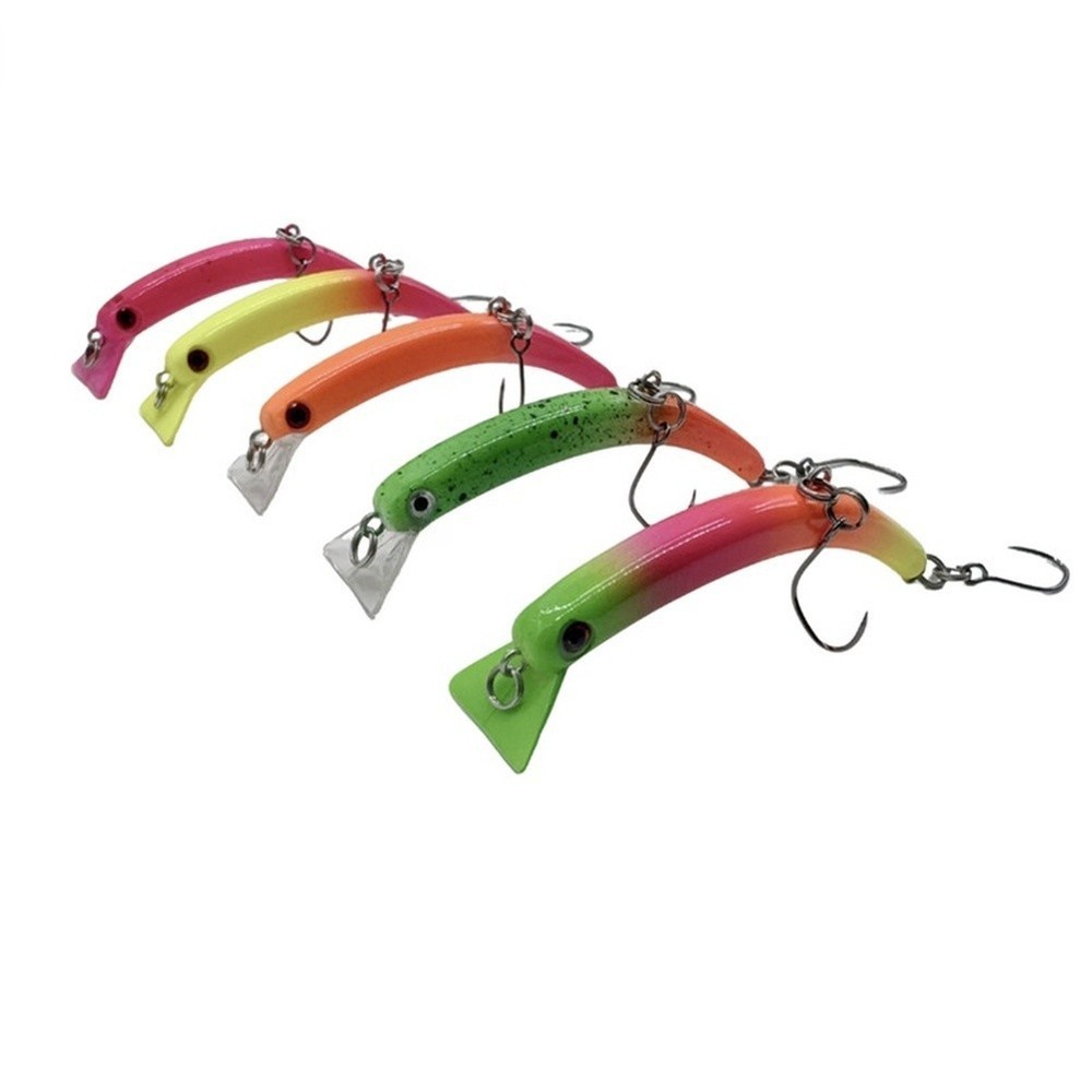 Curved Minnow Lure Hard Bait Precision Casting Versatile Depth Control