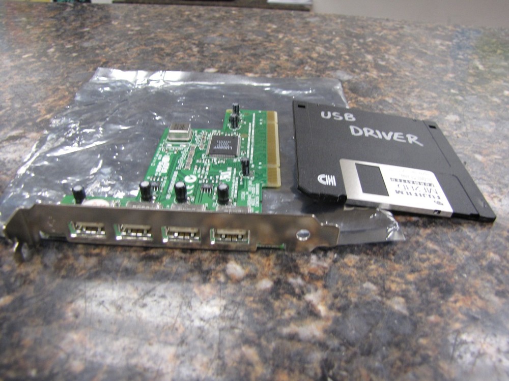 VINTAGE QUADRABUS 1-70000-1 USB Card w/ Driver Disk 3.5" Lucent Comcode -MR17