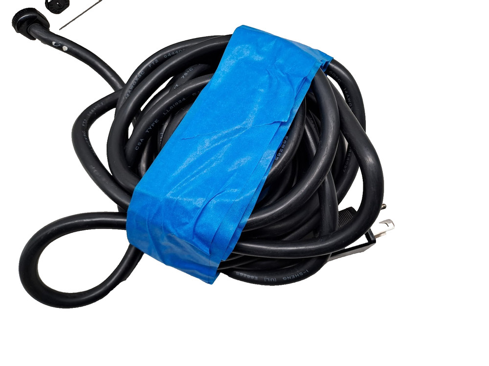 APC MASTER SWITCH NETWORK POWER CONTROLLER AP9210