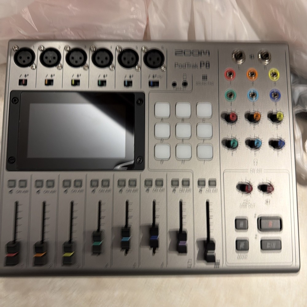 Zoom PodTrak P8 Portable Multitrack Podcast Recorder