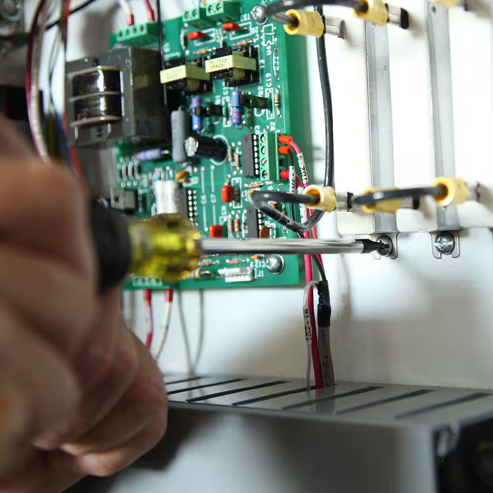 Klein Tools 7314 Fixed Blade Number-1 Combo Tip Driver, 4-Inch