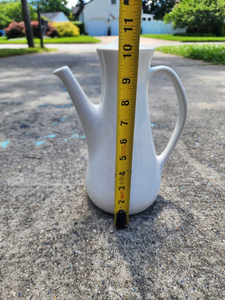 Impromptu By IROQUOIS White Pitcher