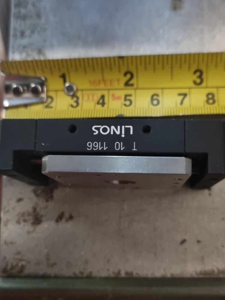 LINOS T 10 LINEAR STAGE W/ MICROMETER (IN12S3B4)