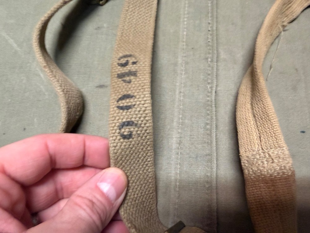 ORIGINAL WWII US ARMY M1936 COMBAT FIELD EQUIPMENT SUSPENDERS-OD#3, 1942