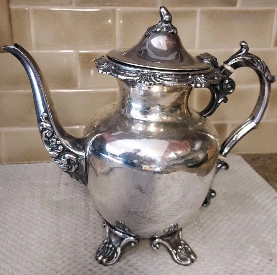 Sheffield 10.5" Silverplate On Copper Coffee Tea Pitcher Ewer Hinge Lid Acorn
