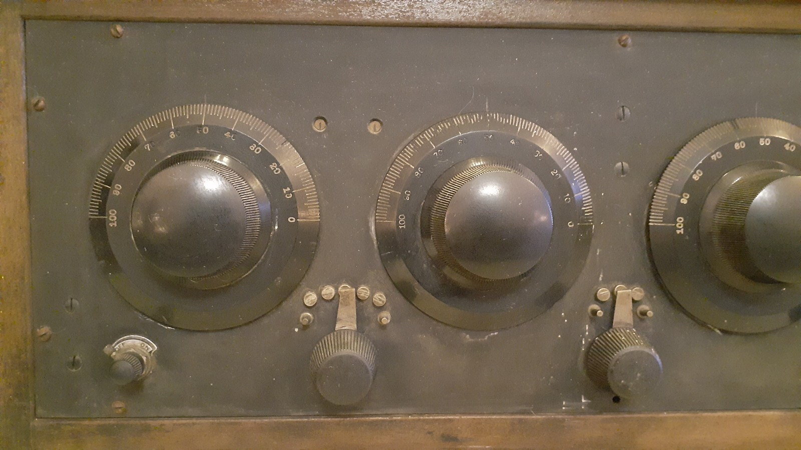 Antique Rare Ozarka 5-Tube TRF AM Battery Radio Receiver ca. 1925