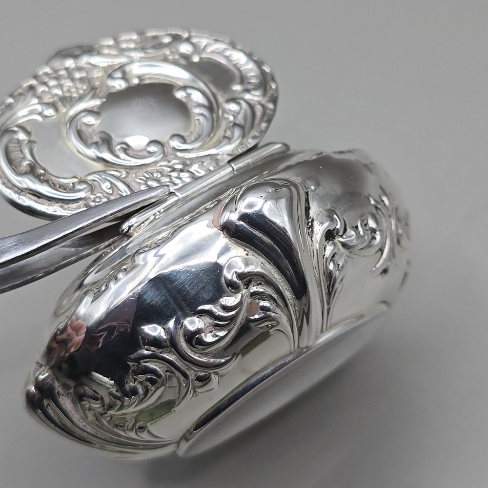 Antique Solid Silver Snuff/Pill Box Birmingham 1901 Gilt Interior Rococo Design