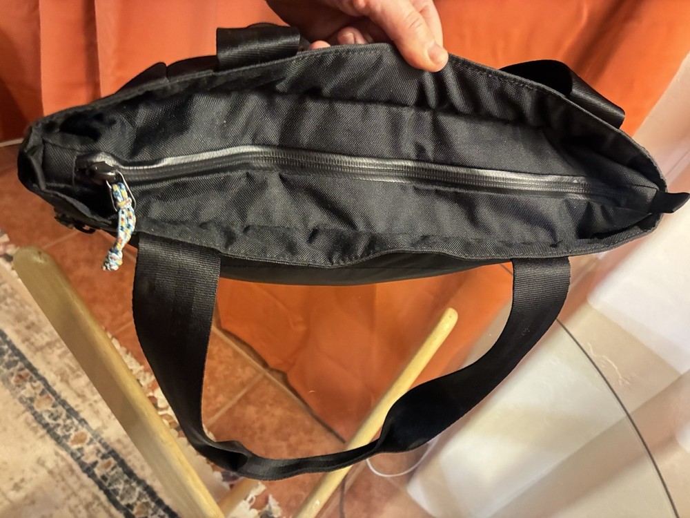 Camelbak Pivot Tote Black Backpack Clean Tote/Daypack