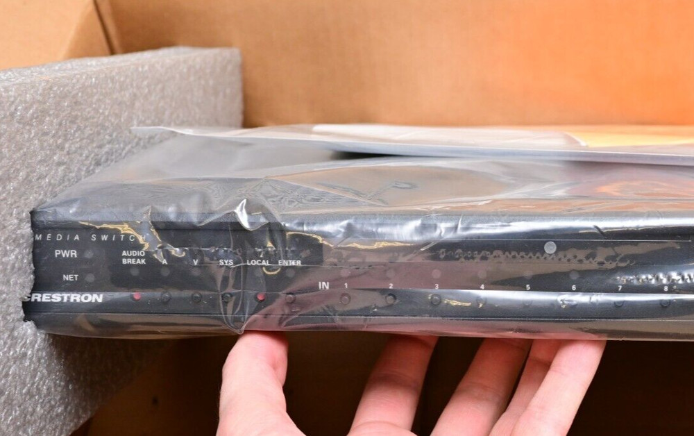 Crestron QM-MD8X8 8x8 QuickMedia Matrix Switcher NIB