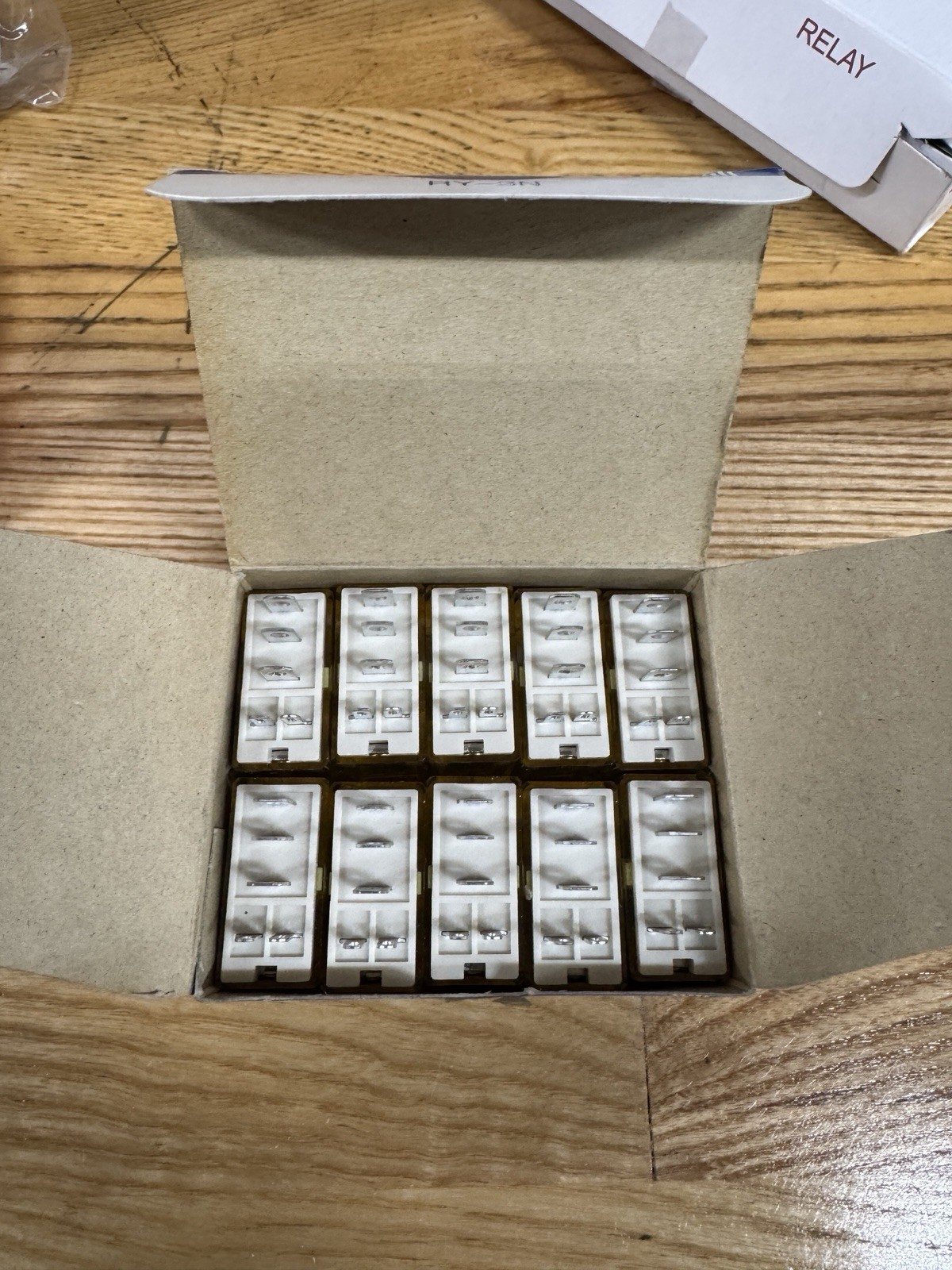 IDEC RH1B-U AC120V 10-Piece Set New In Box