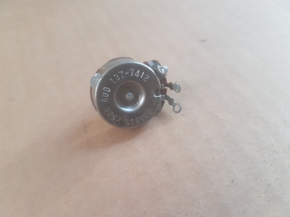 1974 FENDER STRATOCASTER POT