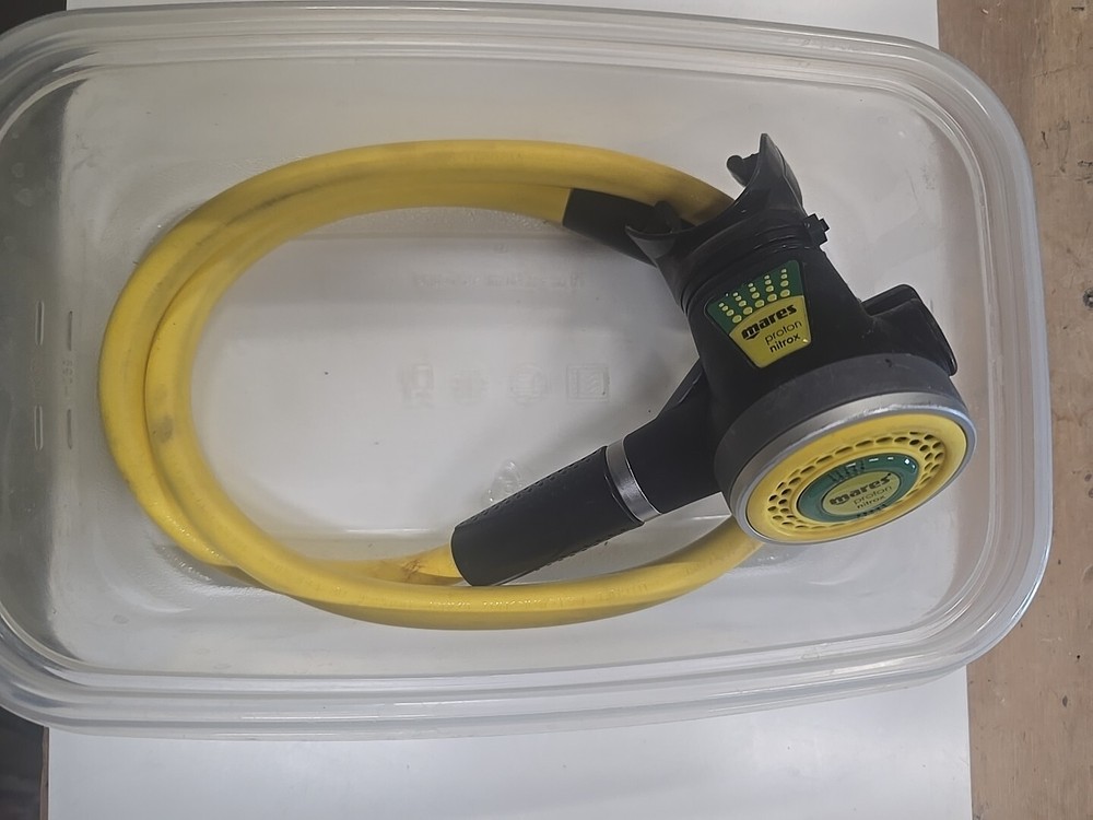 Mares PROTON Nitrox 2nd Stage With Hose